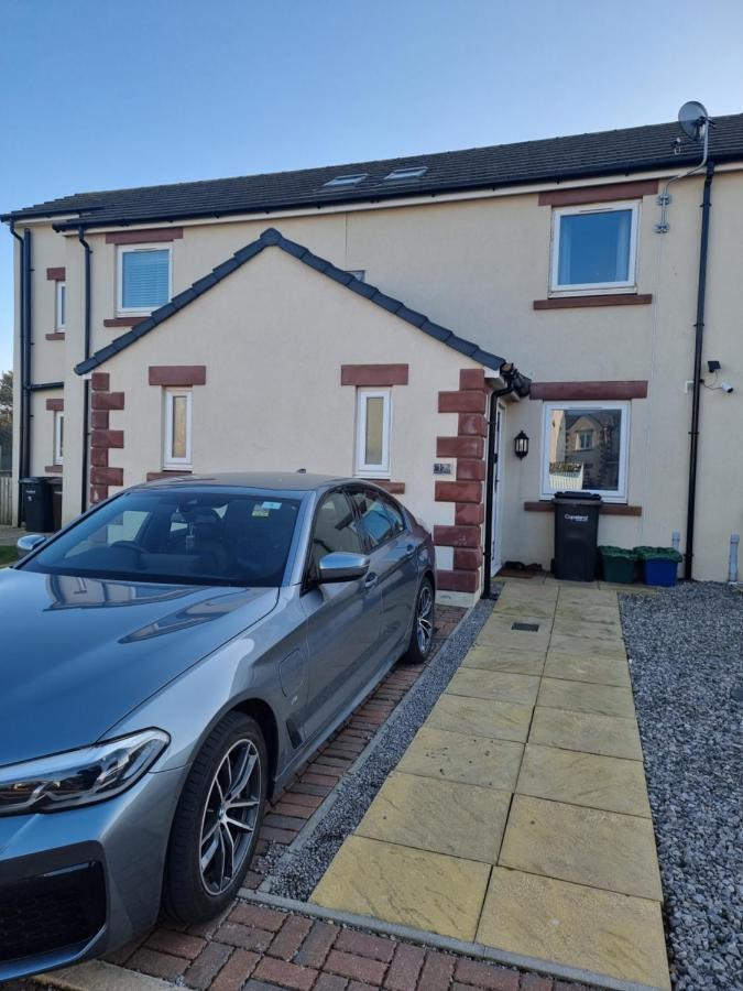 Impeccable Beachfront 2-Bed Cottage In St Bees Kültér fotó