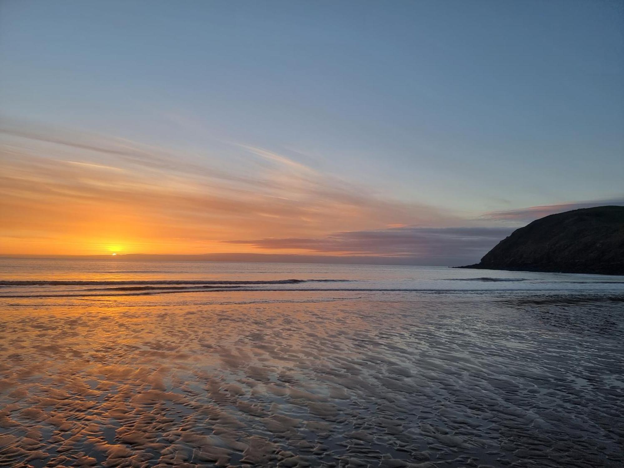 Impeccable Beachfront 2-Bed Cottage In St Bees Kültér fotó